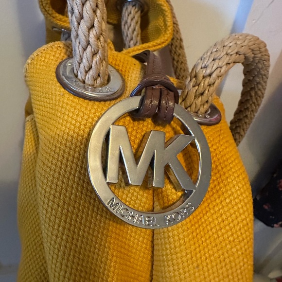 MK Bag - Very Clean - Picture 2 of 7